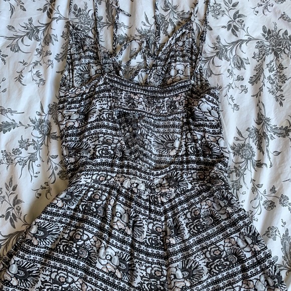 Romper - Picture 4 of 4